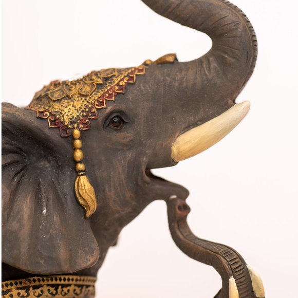 Dalax-Mama and Baby Elephants Statue Figurines Home Decor Trunk Facing Upwards - Picture 6 of 7